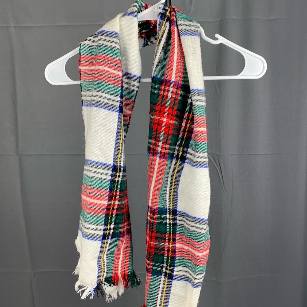 plaid scarf!!